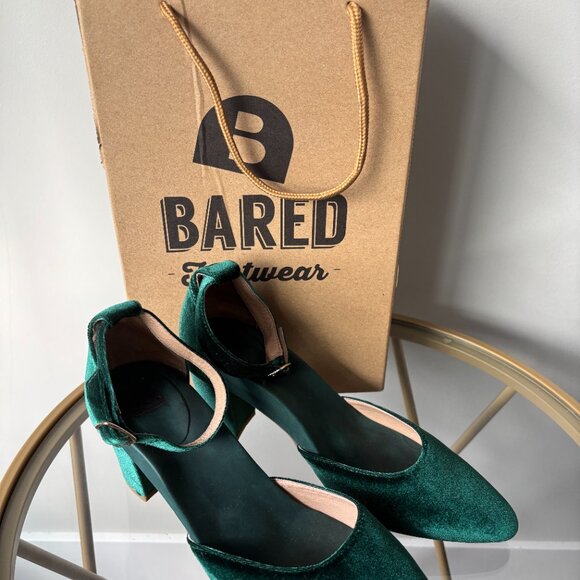 Velvet Emerald Green Heels - size US 7.5 - Picture 4 of 14
